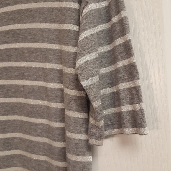 GAP Grey Metallic Striped Tee - Picture 2 of 3